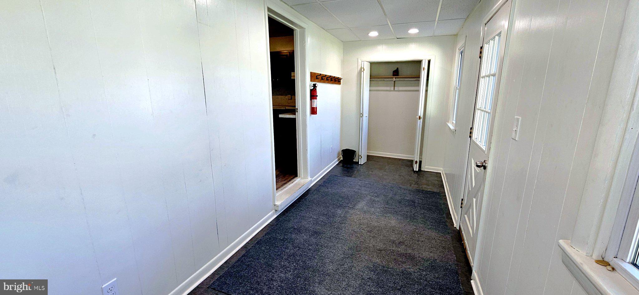 415 Jonestown Road Jonestown, PA 17038 - Photo 6 of 21 1st Floor Entryway