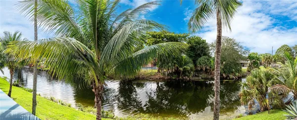 $349,900 | 7110 Northwest 173rd Drive, Unit 108, Hialeah, FL 33015