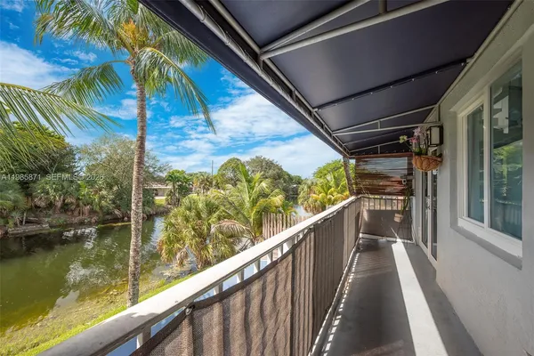 $349,900 | 7110 Northwest 173rd Drive, Unit 108, Hialeah, FL 33015