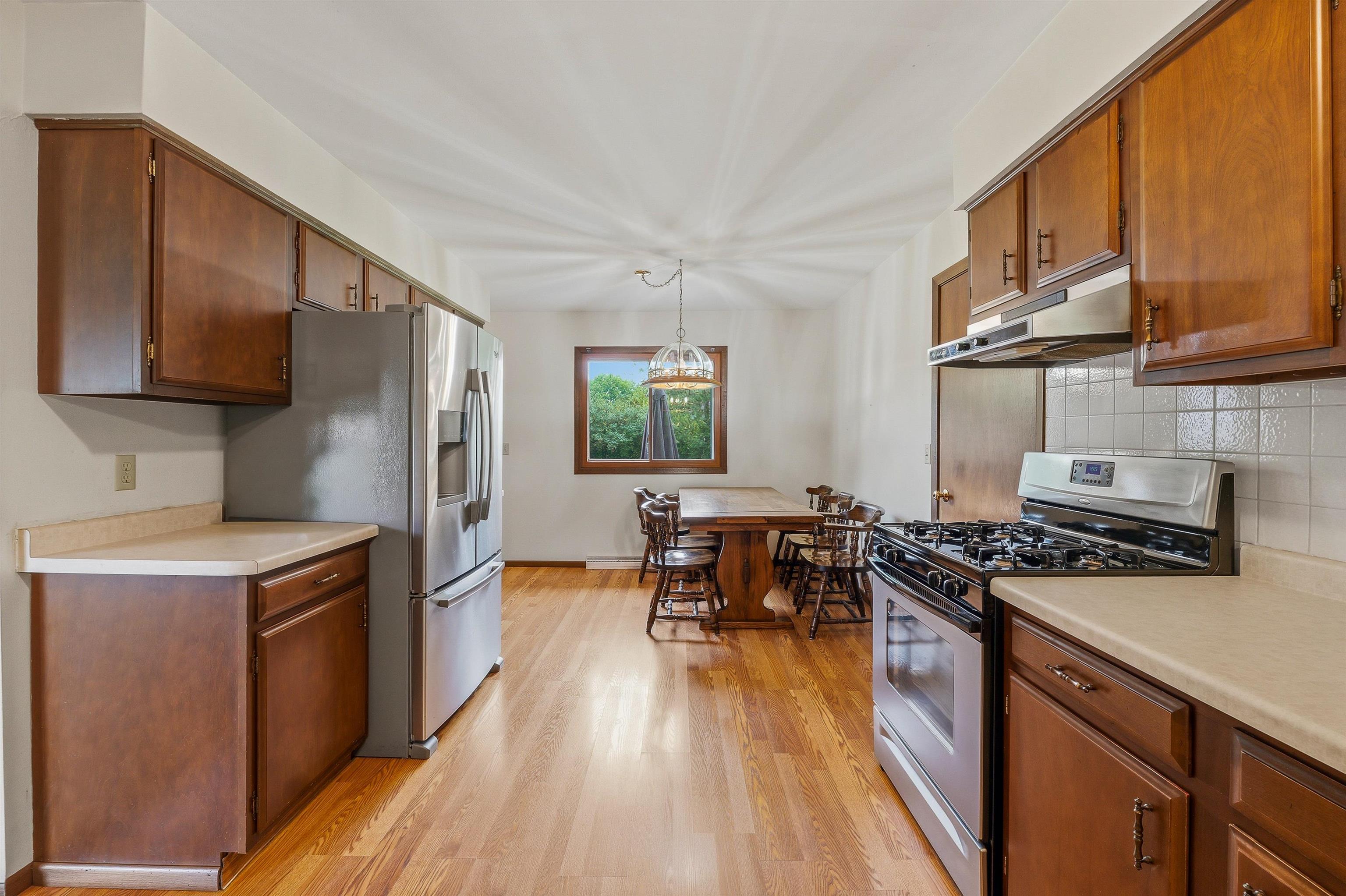 1116 Homestead Road Beaver Dam, WI 53916 - Photo 6 of 28 Gallery Image 6