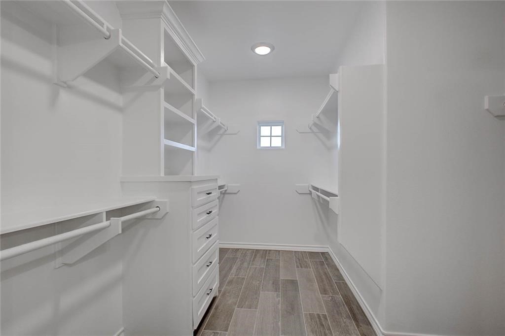 106 Peridot Street Portland, TX 78374 - Photo 9 of 17 a view of walk in closet