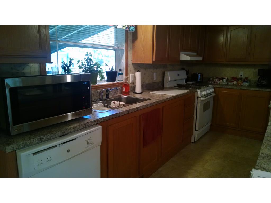 16 Kirkwood Road Hooksett, NH 03106 - Photo 4 of 16