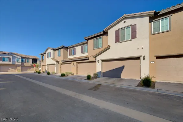 $1,999 | 7320 North Decatur Boulevard, Unit 5, North Las Vegas, NV 89084