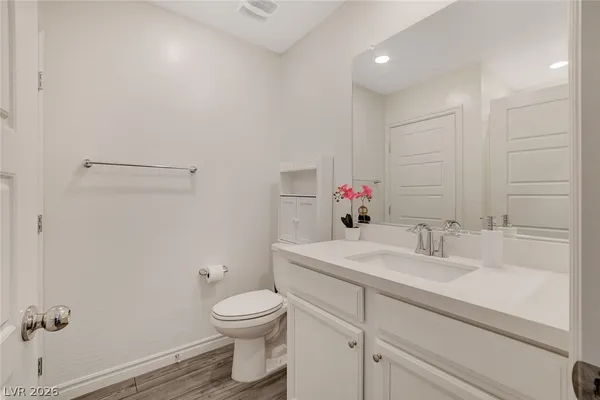 $1,999 | 7320 North Decatur Boulevard, Unit 5, North Las Vegas, NV 89084