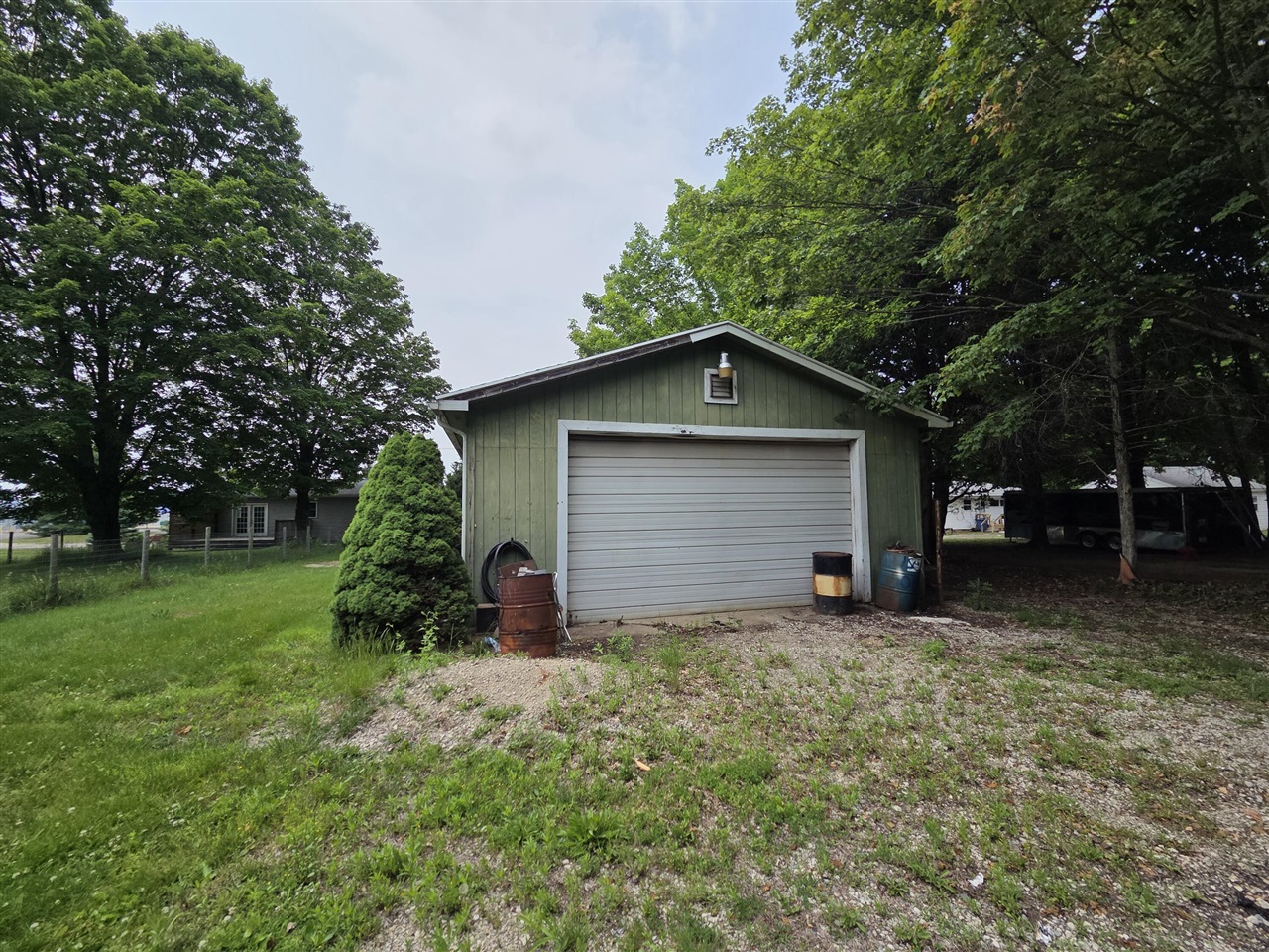 9130 17 Mile Road Marshall, MI 49068 - Photo 12 of 19
