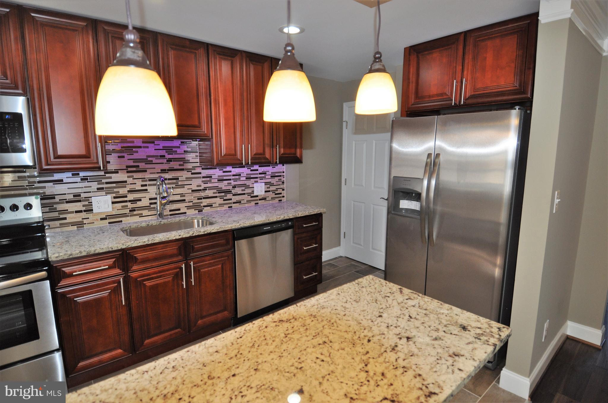 8708 Cimarron Circle Baltimore, MD 21234 - Photo 6 of 26