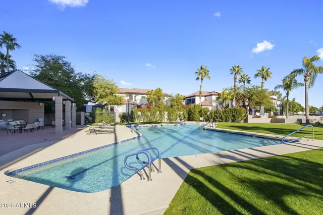 $2,500,000 | 1040 East Osborn Road, Unit 1902, Phoenix, AZ 85014