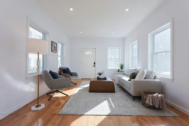 $899,000 | 149 Pearl Street, Malden, MA 02148