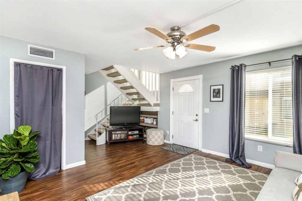 10019 Great Rock Road Santee, CA 92071 - Photo 4 of 25