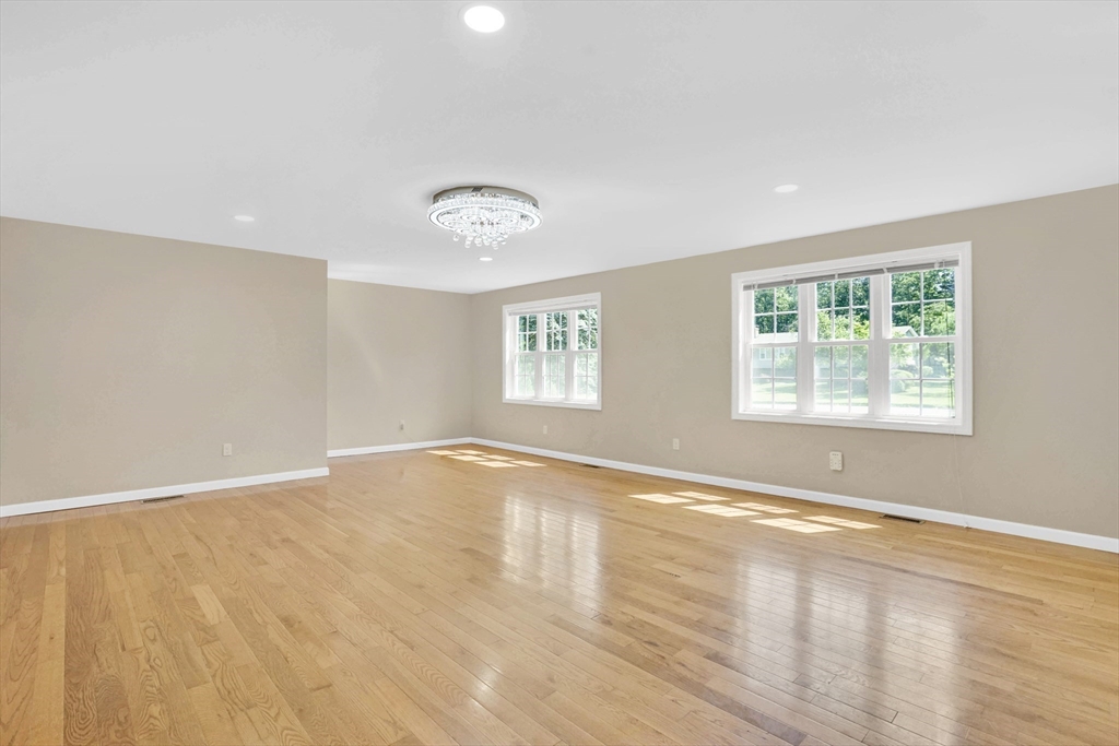 990 Frank Smith Road Longmeadow, MA 01106 - Photo 11 of 42