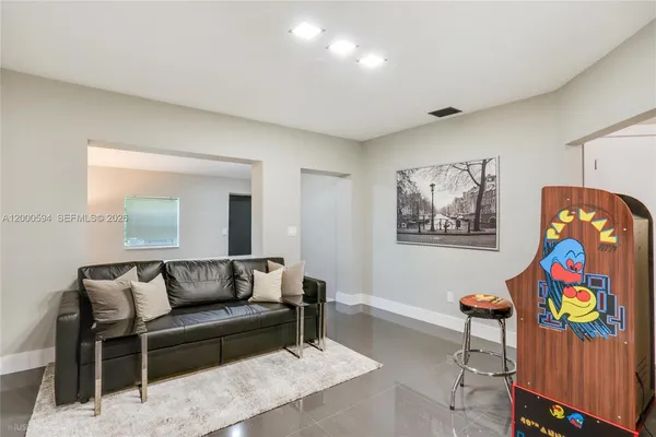 $3,699 | 2990 Northwest 50th Street, Unit WHOLE, Miami, FL 33142