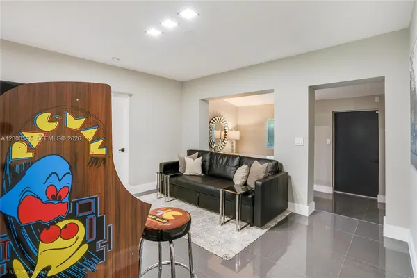 $3,699 | 2990 Northwest 50th Street, Unit WHOLE, Miami, FL 33142