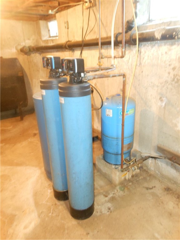 51 Carpenter Road Scituate, RI 02825 - Photo 23 of 28 DRILLED WELL HOOK-UP WITH SOFTENING SYSTEM