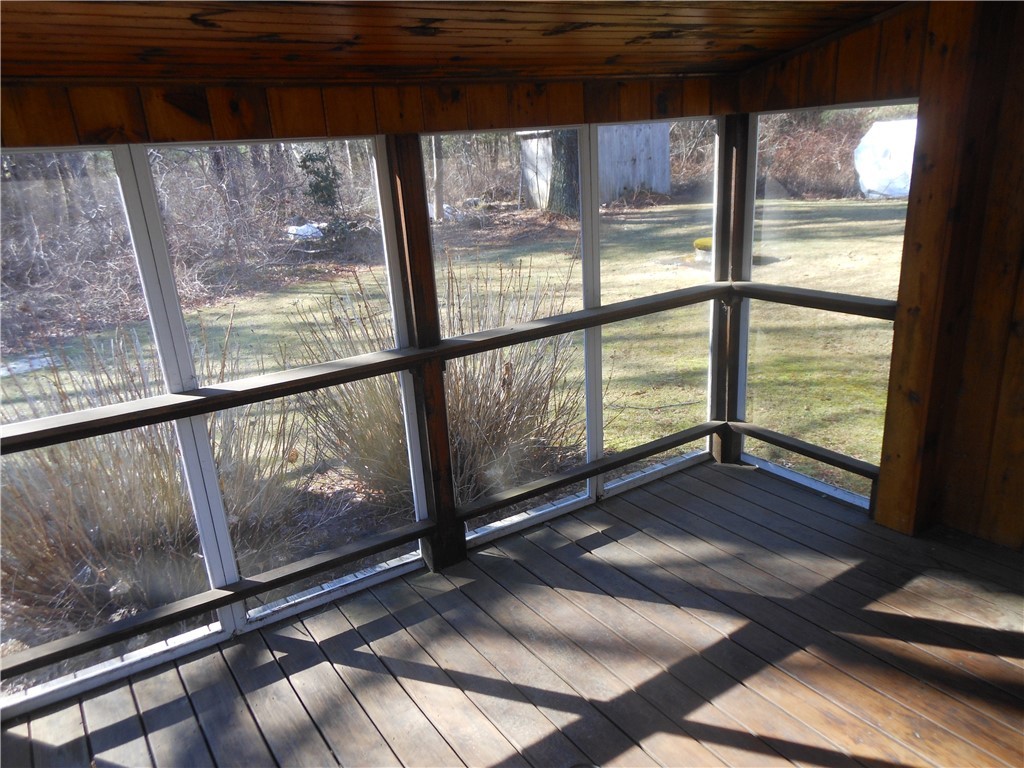 51 Carpenter Road Scituate, RI 02825 - Photo 26 of 28 SCREENED PORCH