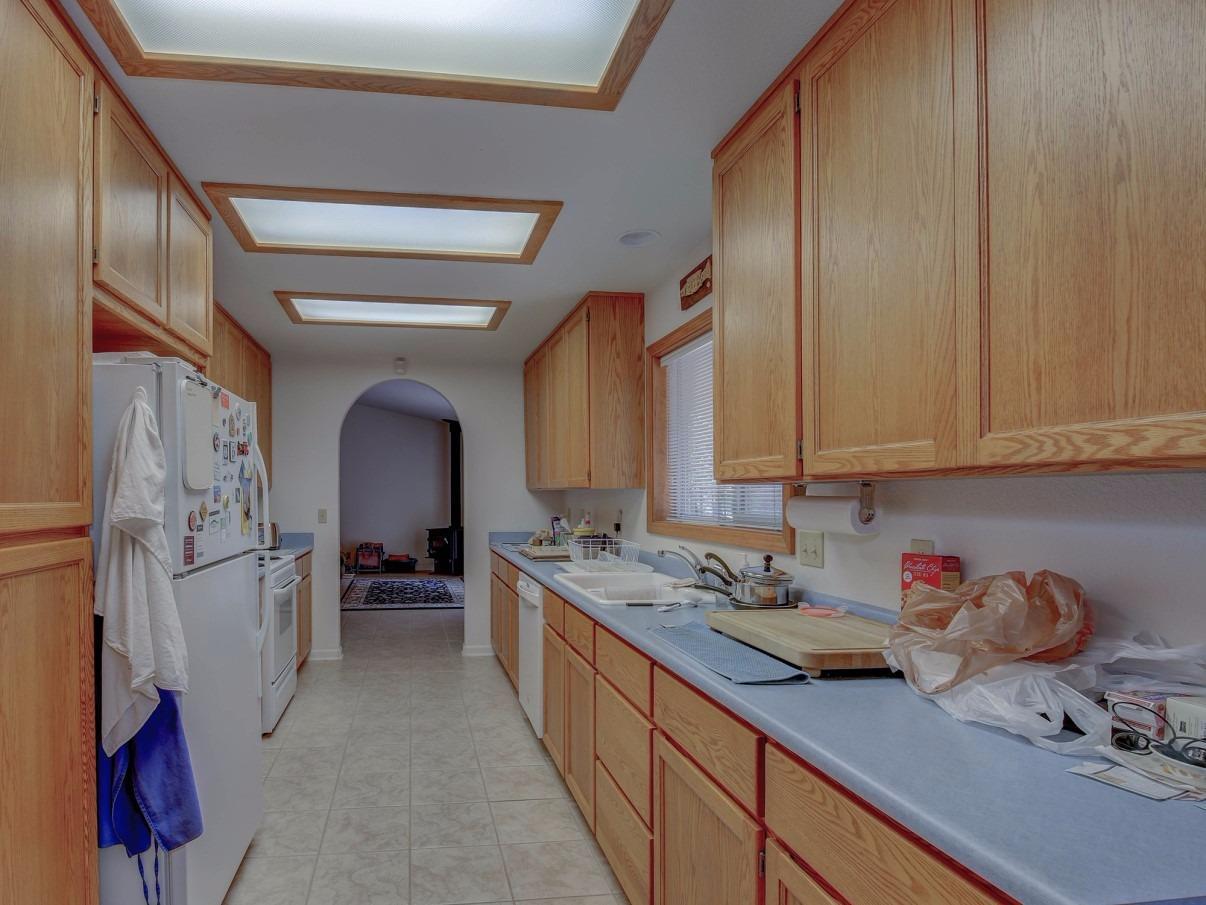 486 Felkner Road Grants Pass, OR 97527 - Photo 5 of 29 Additional Photo