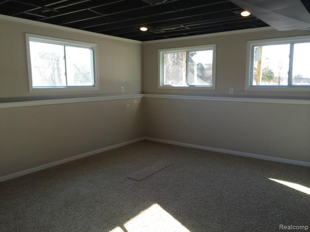 5262 Oleksyn Road Flint, MI 48504 - Photo 49 of 60 32614 Horseshoe oleksyn 502.jpg