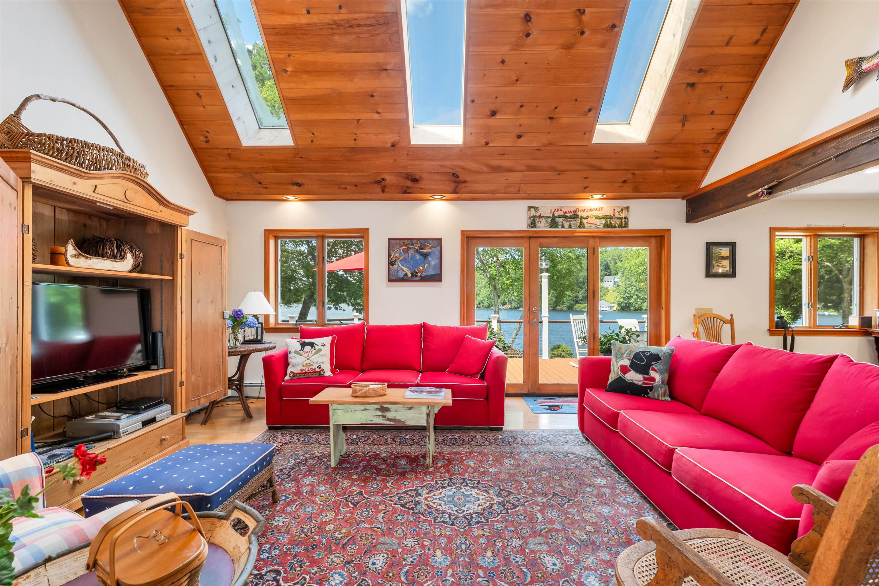 136 Oakwood Road Wolfeboro, NH 03894 - Photo 21 of 38