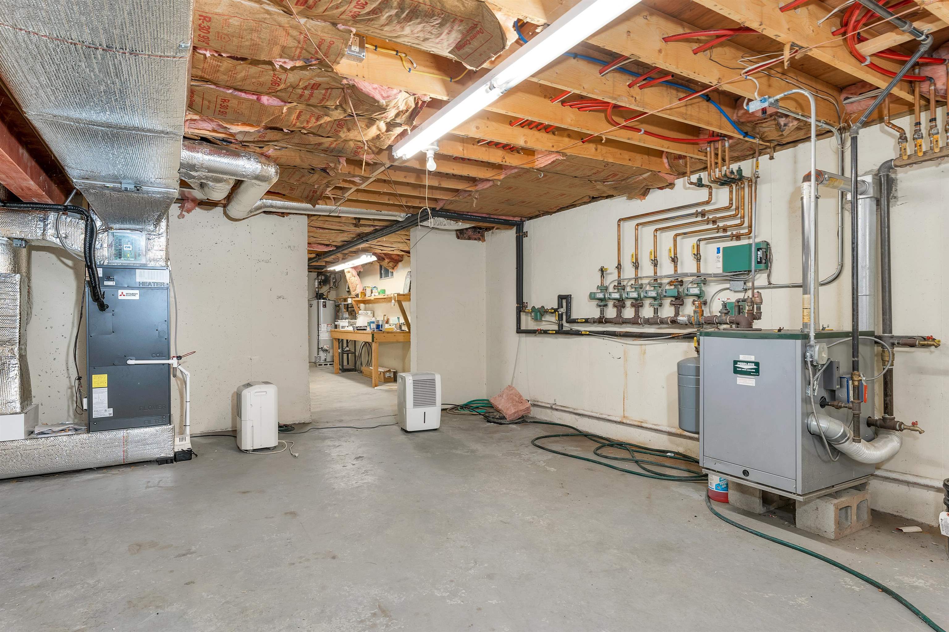 136 Oakwood Road Wolfeboro, NH 03894 - Photo 36 of 38