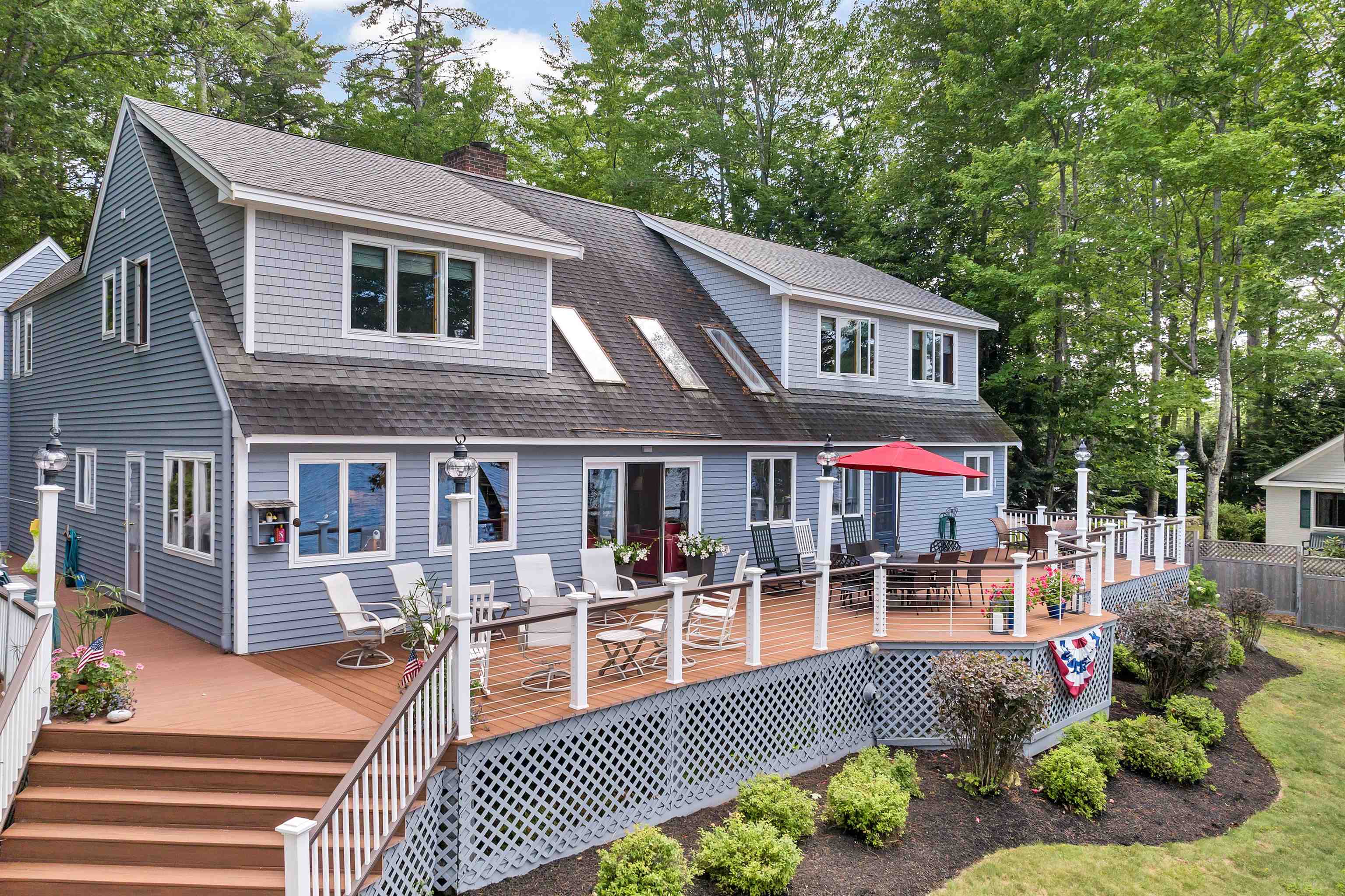 136 Oakwood Road Wolfeboro, NH 03894 - Photo 9 of 38