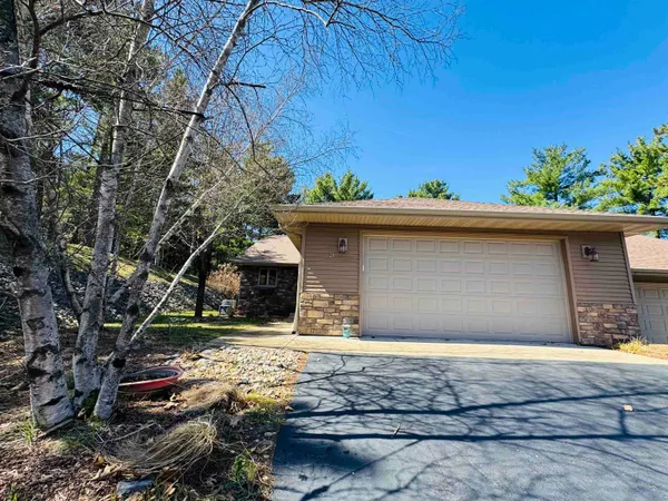 $399,900 | 1711 Archer Lane, Unit 21, Nekoosa, WI 54457