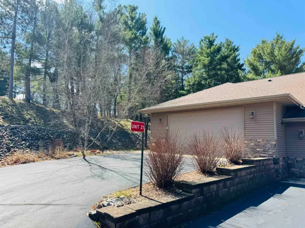 $399,900 | 1711 Archer Lane, Unit 21, Nekoosa, WI 54457