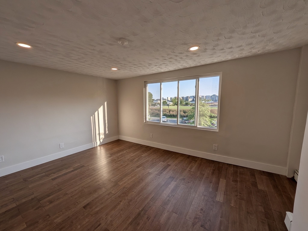 91 Marginal Street, Unit 2 Boston, MA 02128 - Photo 8 of 11 Gallery Image 8