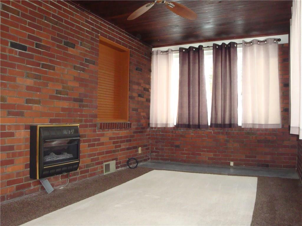 926 Braddock Road Forest Hills, PA 15221 - Photo 12 of 20 FAMILY ROOM