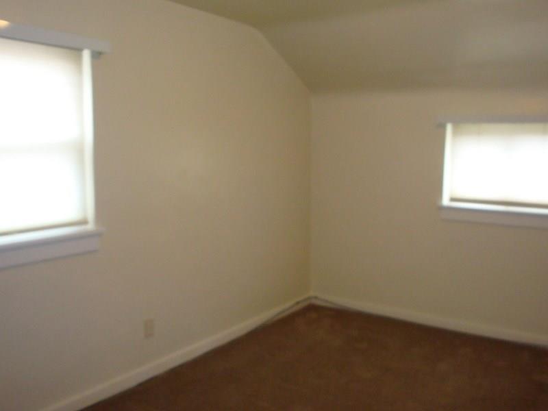 926 Braddock Road Forest Hills, PA 15221 - Photo 14 of 20 MASTER BEDROOM