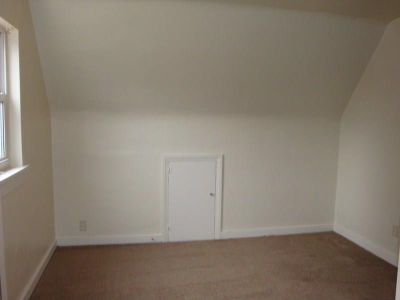 926 Braddock Road Forest Hills, PA 15221 - Photo 16 of 20 2ND BEDROOM