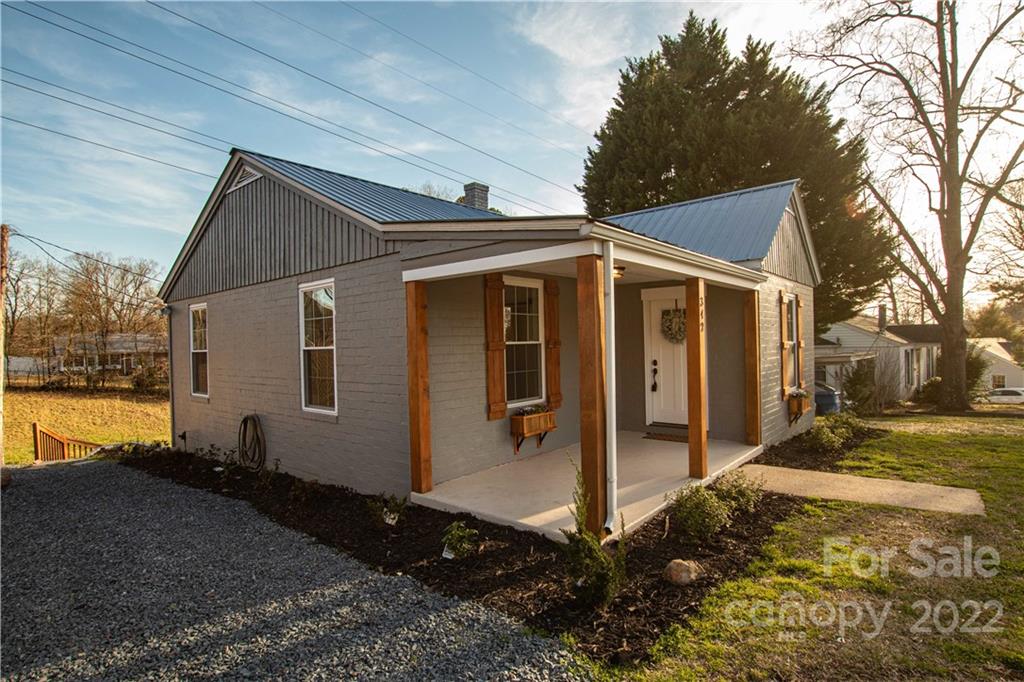342 Park Road Albemarle, NC 28001 - Photo 4 of 39
