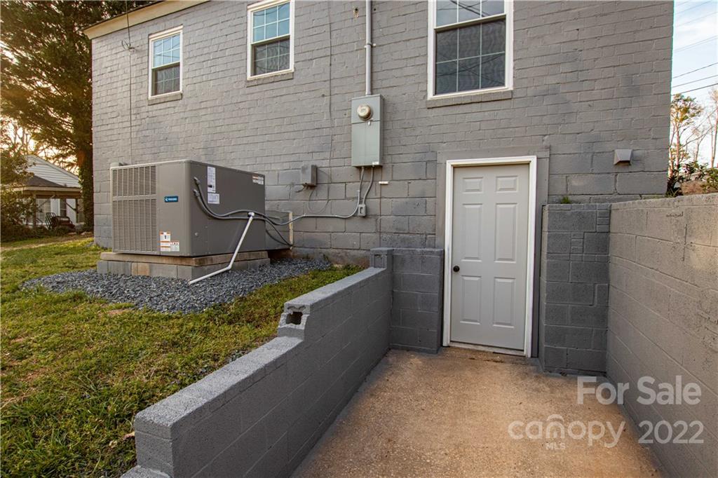 342 Park Road Albemarle, NC 28001 - Photo 10 of 39