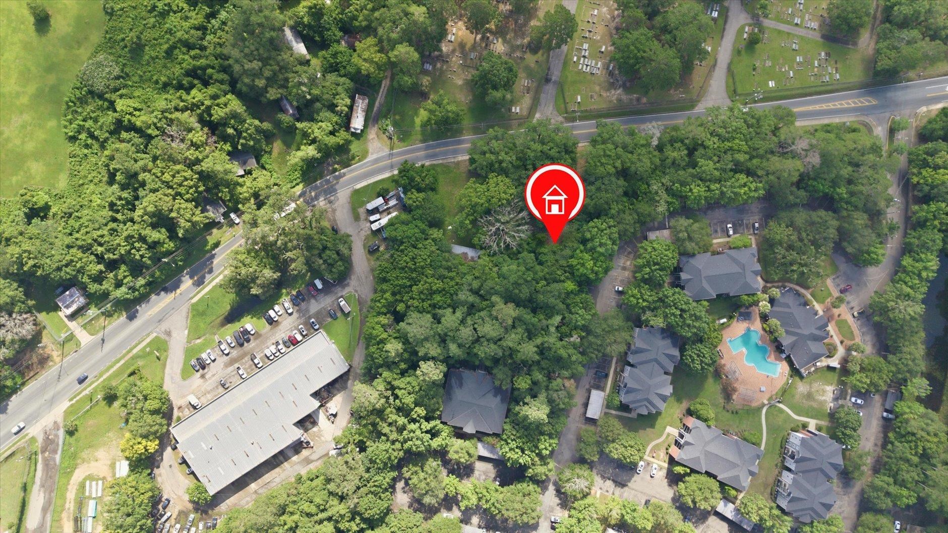 1612 Old Bainbridge Road Tallahassee, FL 32303 - Photo 1 of 43