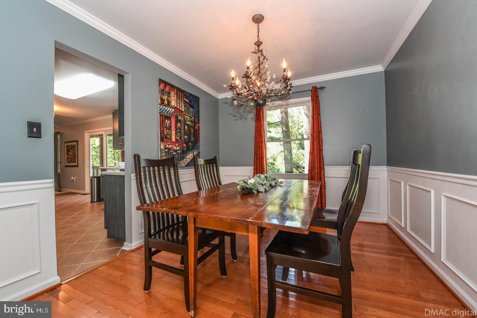 6786 Balmoral Ridge New Market, MD 21774 - Photo 17 of 36 Dining room w beautiful Hardwood