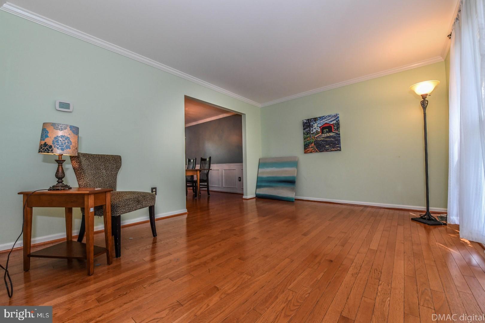 6786 Balmoral Ridge New Market, MD 21774 - Photo 18 of 36 Living room