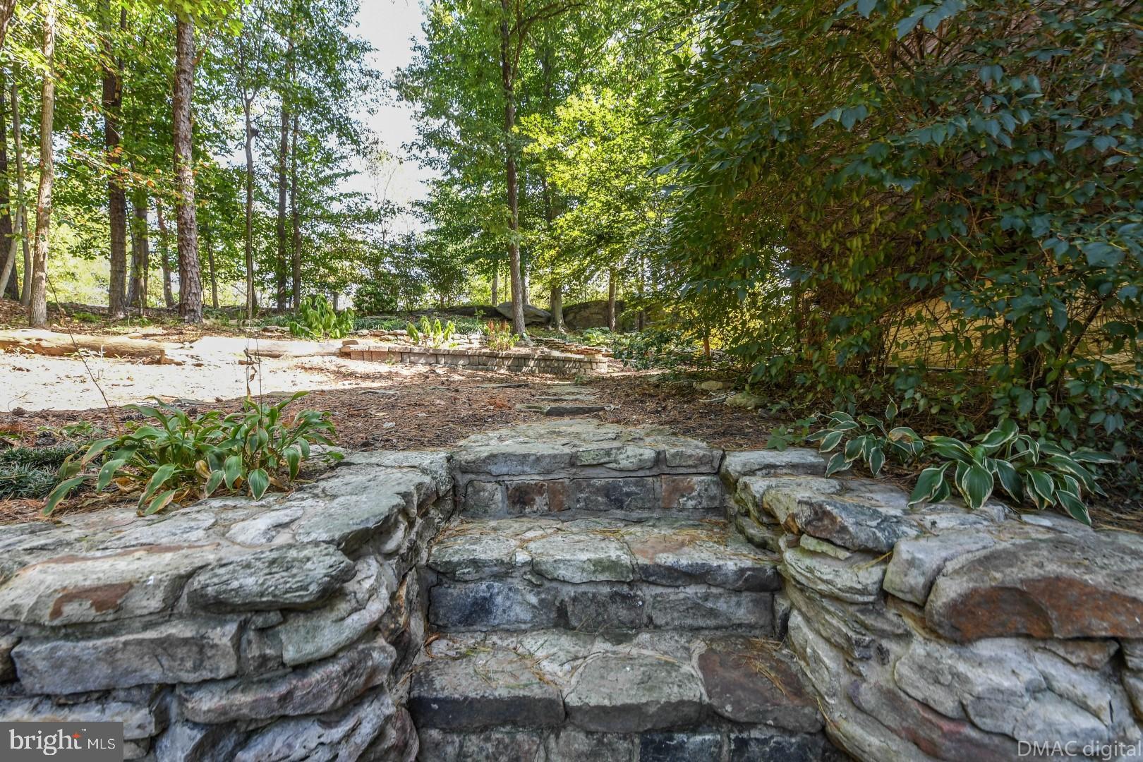 6786 Balmoral Ridge New Market, MD 21774 - Photo 31 of 36 Lots of hardscaping