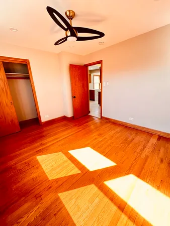 $1,600 | 2823 West 71st Street, Chicago, IL 60629