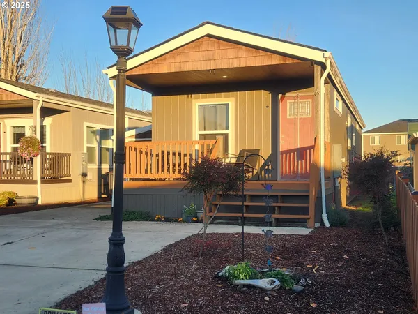 $100,000 | 515 Southeast Sheridan Road, Unit 6, Sheridan, OR 97378