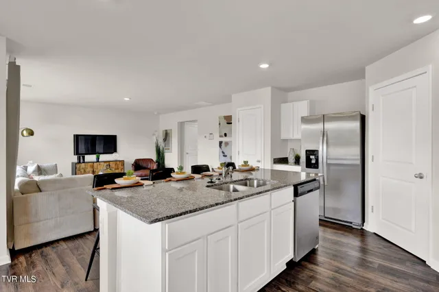 $287,500 | 1177 Aspen Terrace, Greeneville, TN 37745