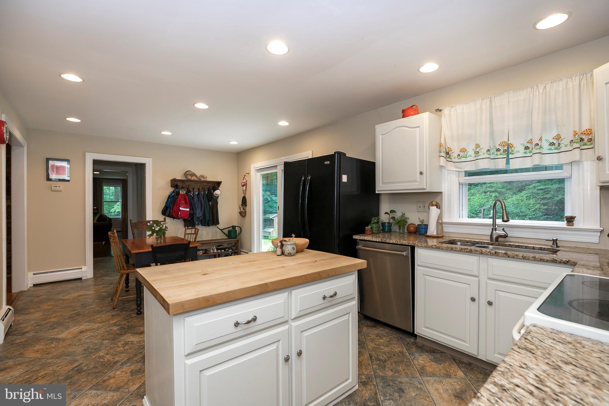 1668 Sawmill Road Spring City, PA 19475 - Photo 11 of 49