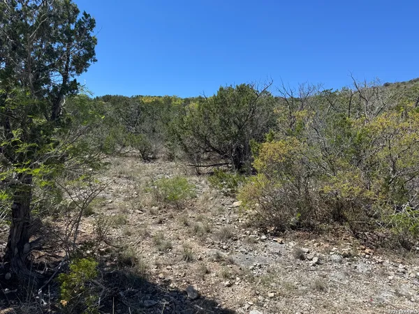 $120,000 | 2325 Private Road 2700, Uvalde, TX 78801