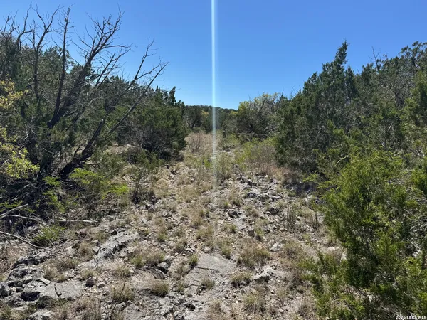 $120,000 | 2325 Private Road 2700, Uvalde, TX 78801