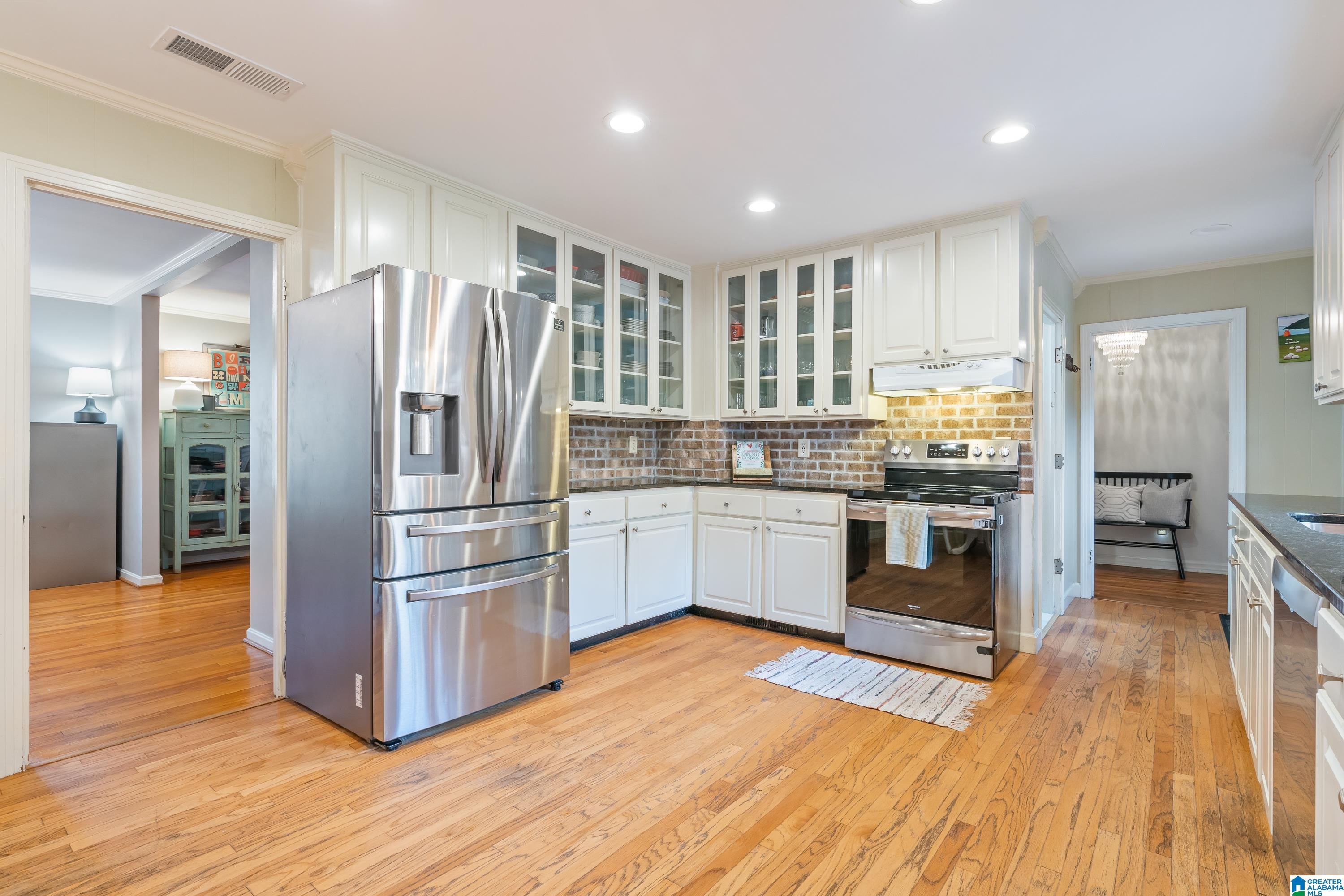 2309 Farley Road Birmingham, AL 35226 - Photo 17 of 36