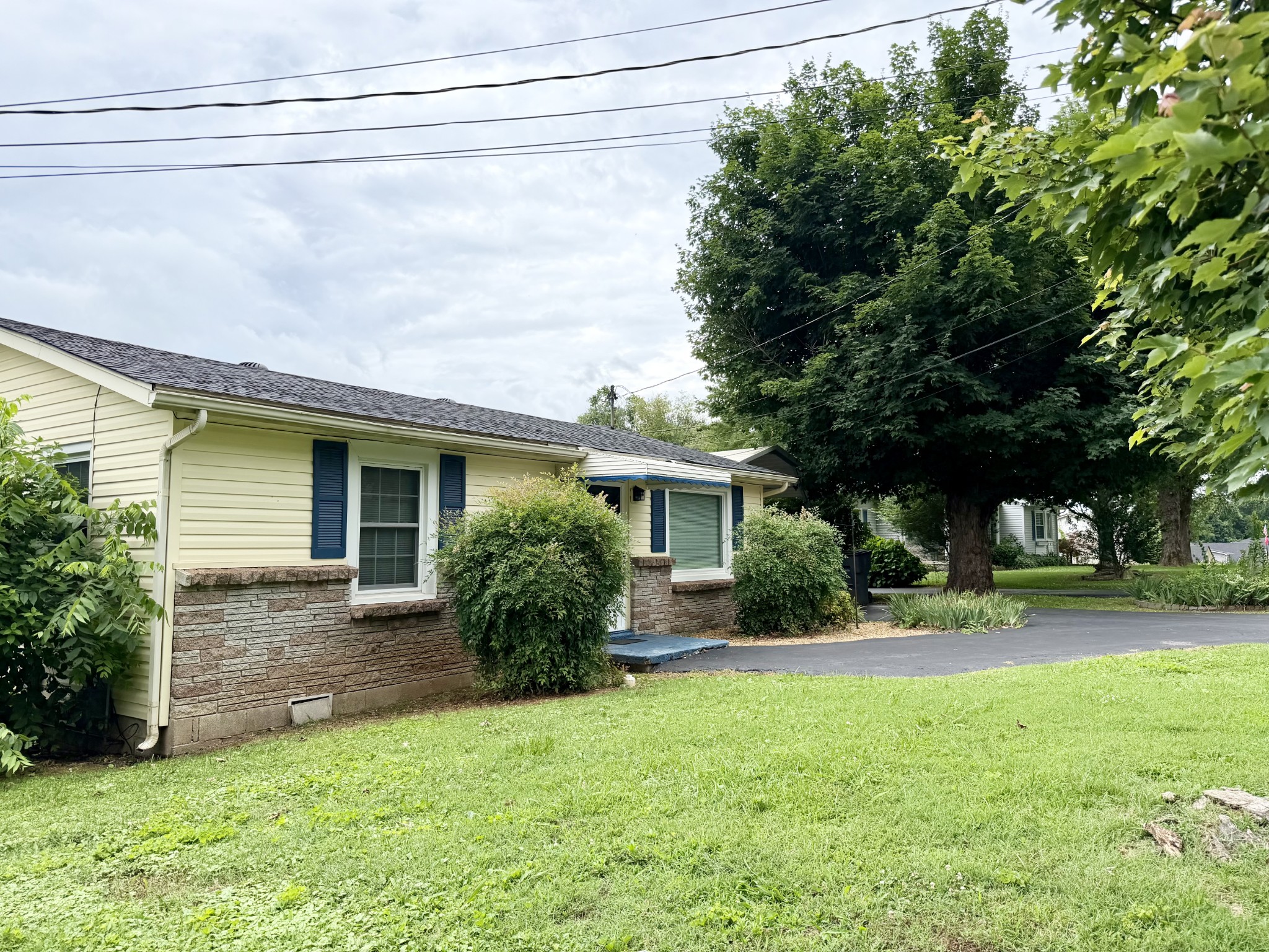 405 Old Morrison Road McMinnville, TN 37110 - Photo 5 of 6