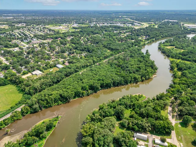 $255,000 | Xxx North Perry Avenue, South Beloit, IL 61080