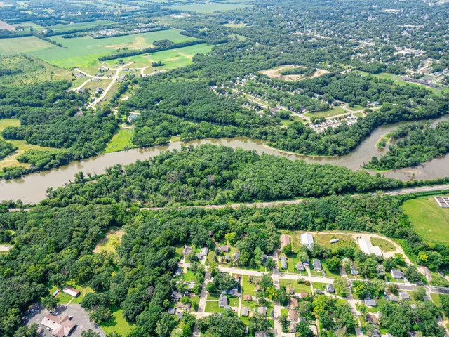 $255,000 | Xxx North Perry Avenue, South Beloit, IL 61080