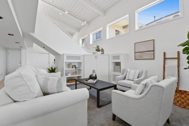 $5,195,000 | 35321 Beach Road, Dana Point, CA 92624