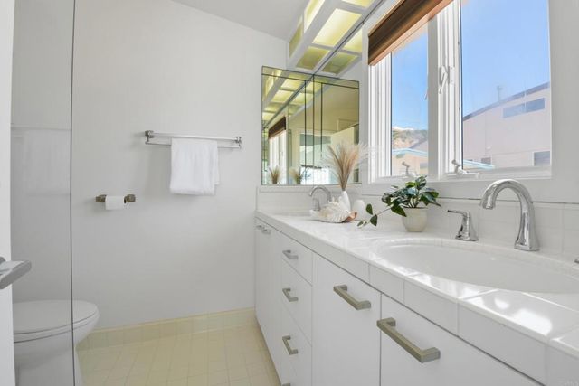 $5,195,000 | 35321 Beach Road, Dana Point, CA 92624