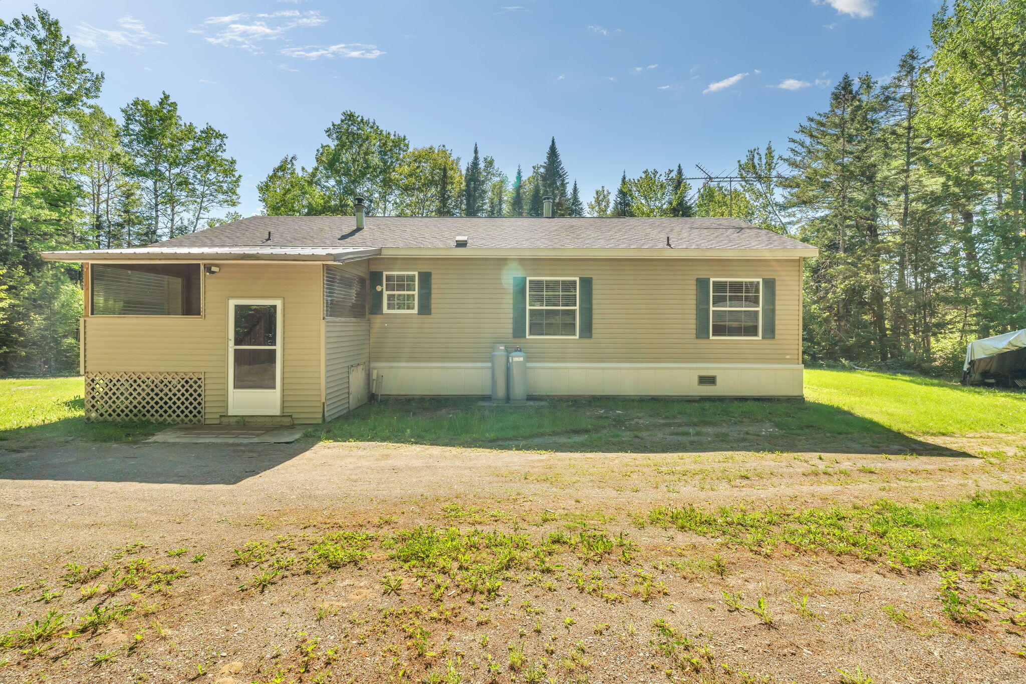 2392 Hudson Road Hudson, ME 04449 - Photo 35 of 77