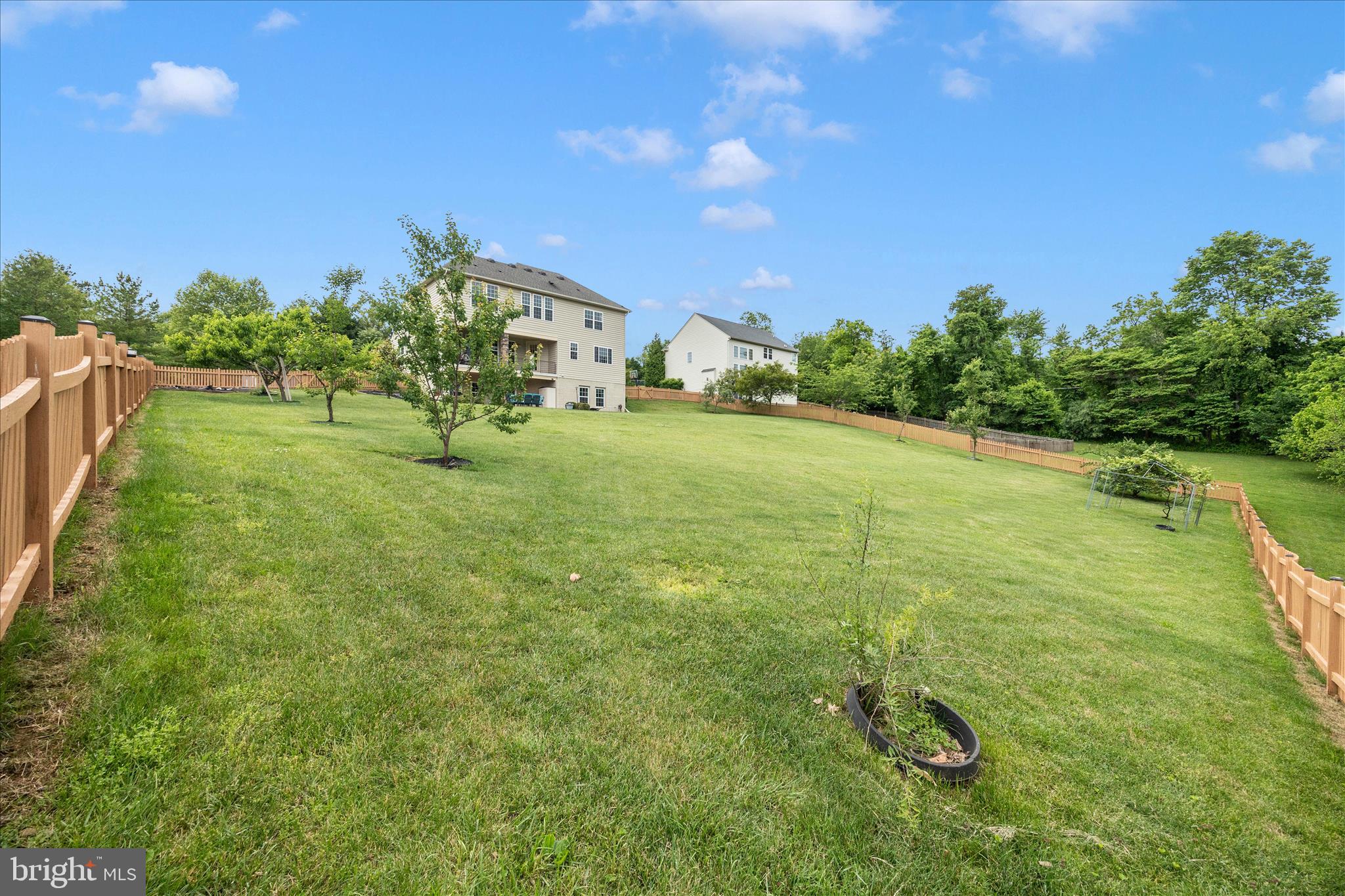10409 Easterday Road Myersville, MD 21773 - Photo 49 of 57 Exterior Back