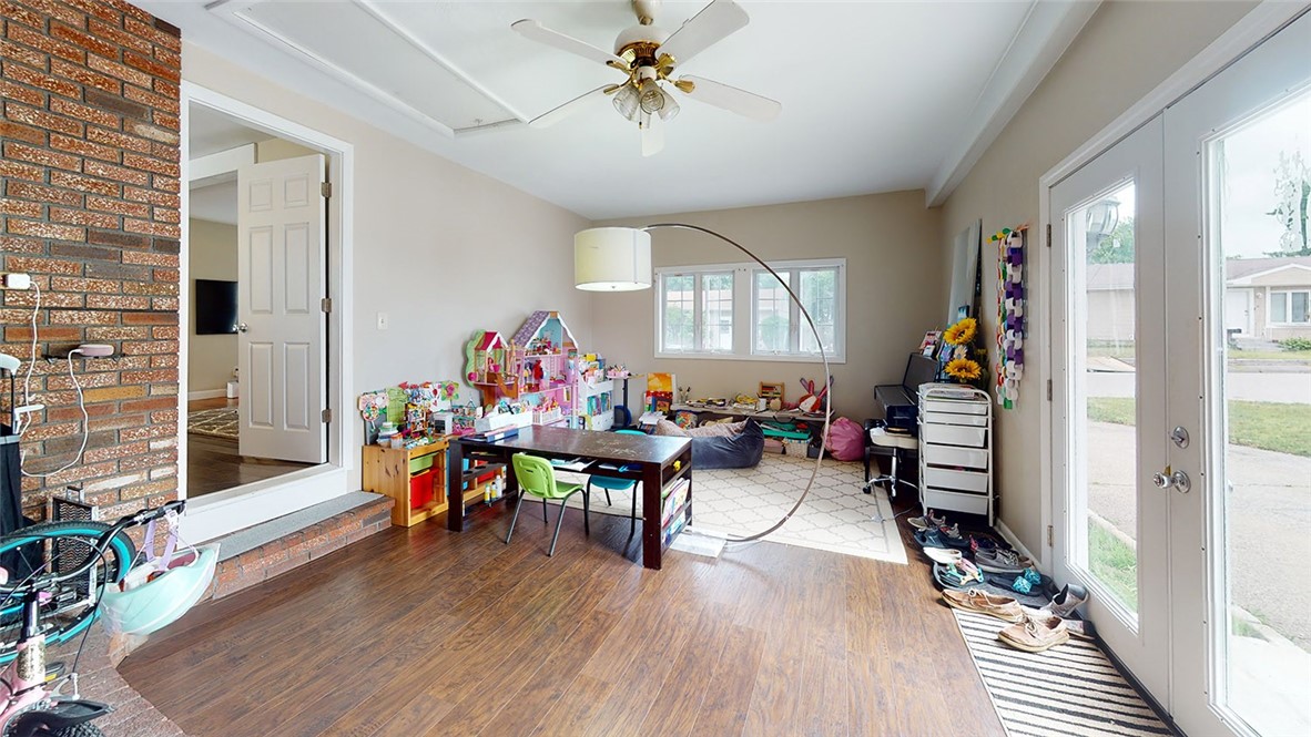 5 Deborah Avenue Coventry, RI 02816 - Photo 13 of 28